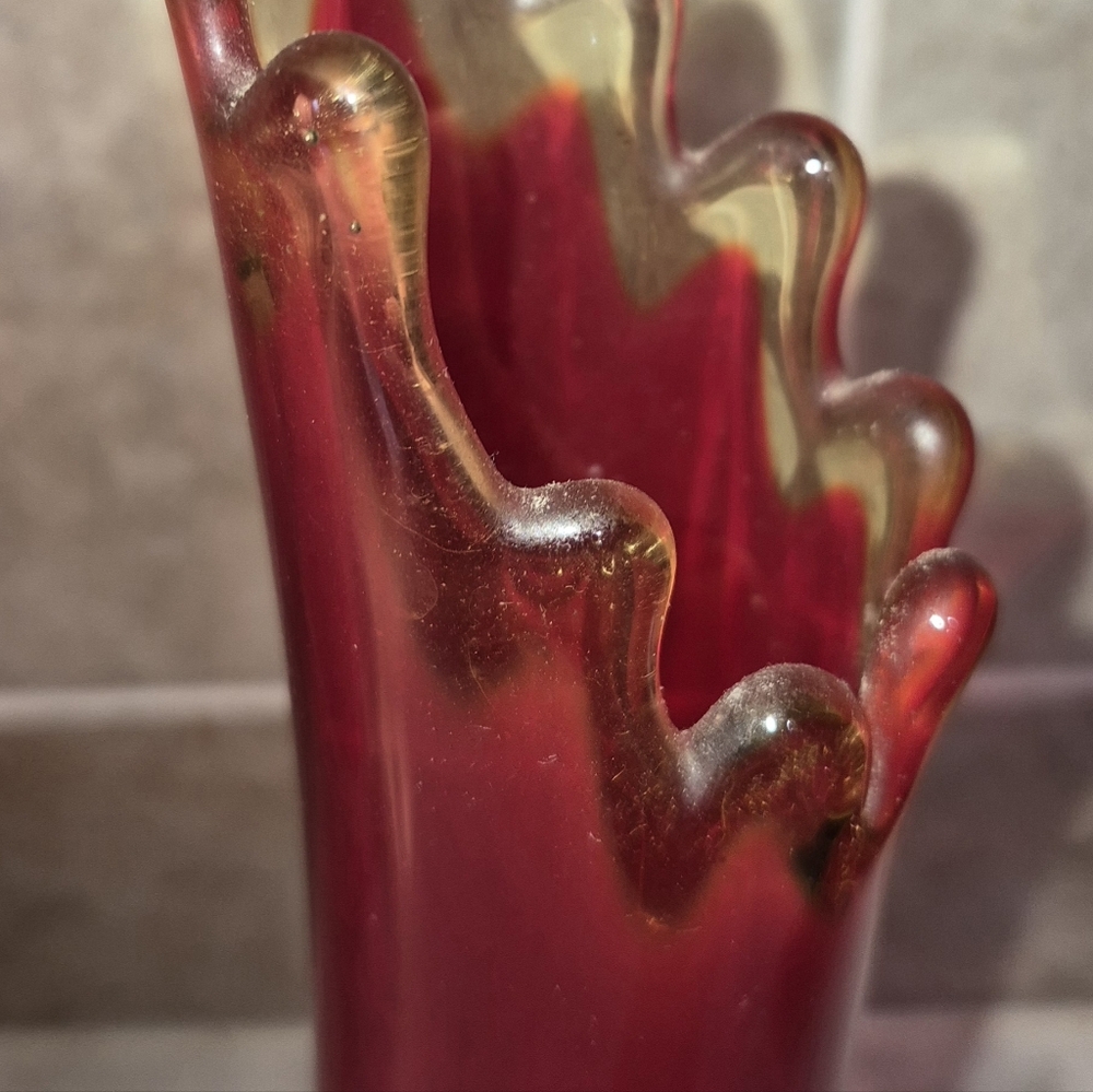 Vintage L.E. Smith Amberina GLass Swung Vase, 1960s - Picture 6 of 7